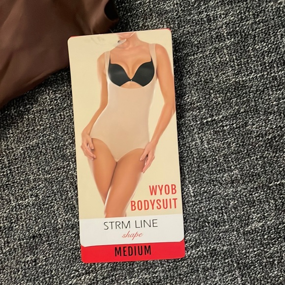 Shapewear Bodysuit - Picture 5 of 5